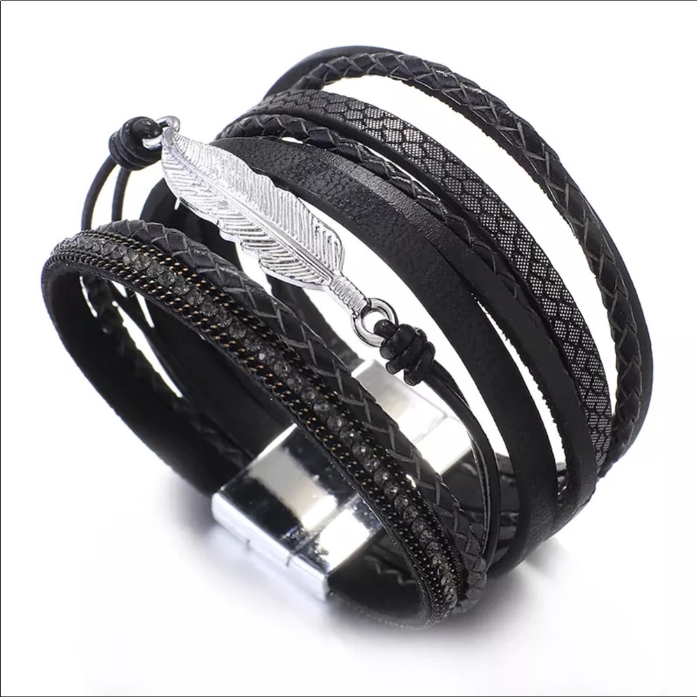 Black wide true leather feather charm bracelet